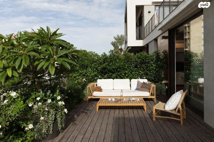 גג/ פנטהאוז, הדר, רמת השרון