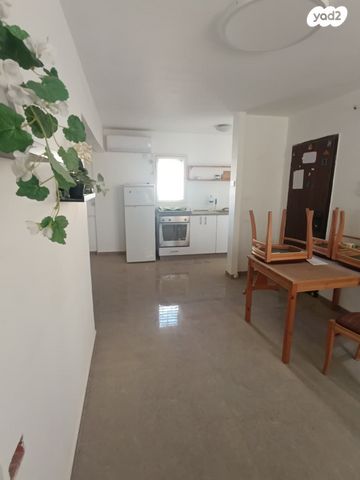 דירה, שמעון בר גיורא 3, שכונה ד', באר שבע