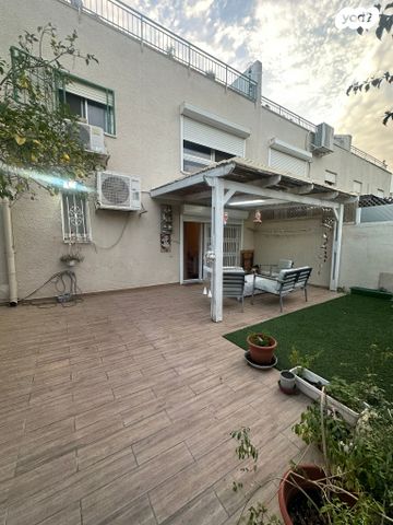 דירת גן, הערמונים 12, רמות יצחק, נשר