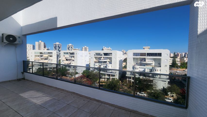 גג/ פנטהאוז, האורגן, נאות אשלים, ראשון לציון