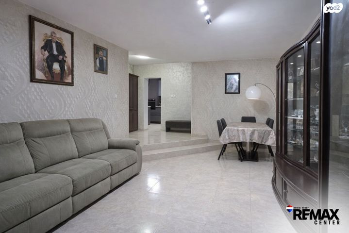 דירה, מרדכי פופל, קדמת ראשון, ראשון לציון