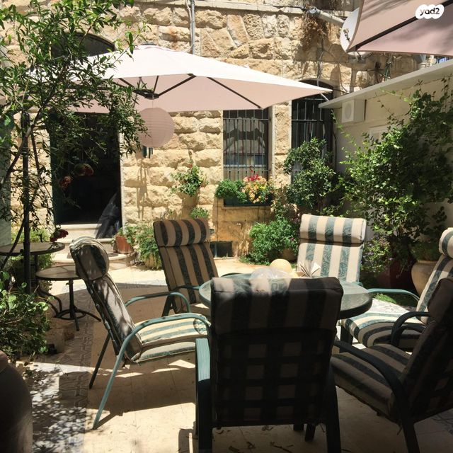 דירת גן, משמרות, ירושלים