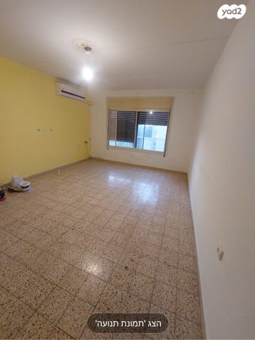 דירה, שדרות זלמן שז"ר, עין שרה, נהריה