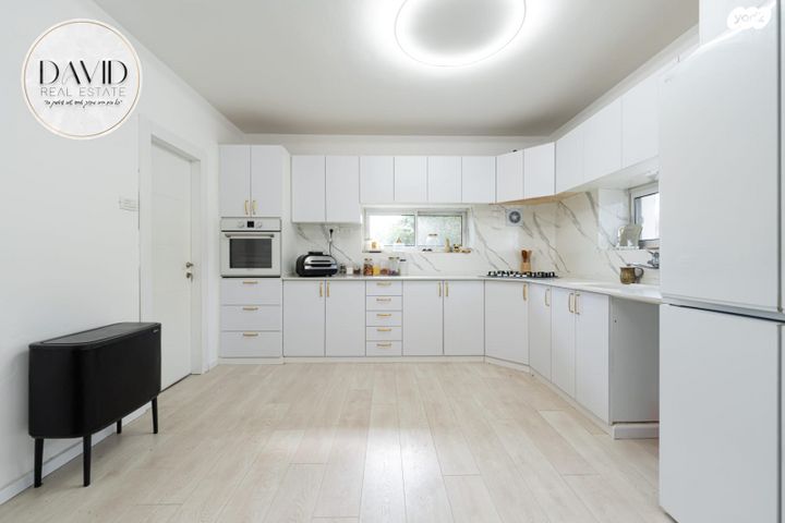 בית פרטי/ קוטג', קיבוץ גלויות 13, בית אליעזר, חדרה