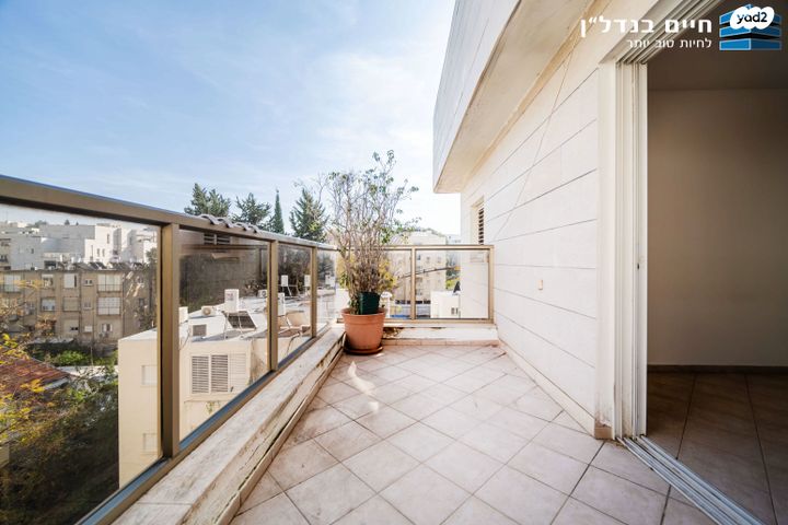 גג/ פנטהאוז, שכונת הראשונים, רמת גן