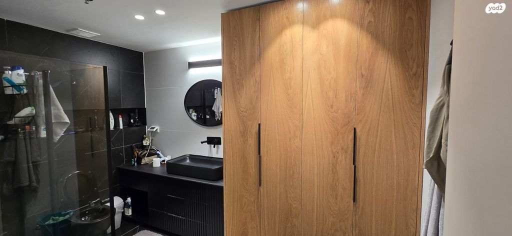 דירה, ישראל טל, מונטיפיורי, הרכבת, תל אביב יפו