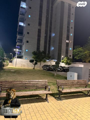 דירה, אריאל שרון, נווה שרון / שער העיר, נתיבות