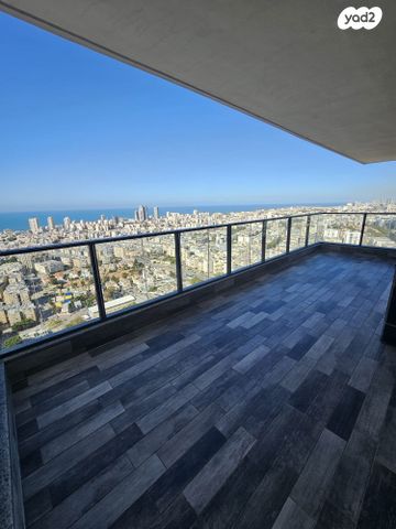 דירה, הרב ניסנבאום 37, אזור תעשיה, בת ים