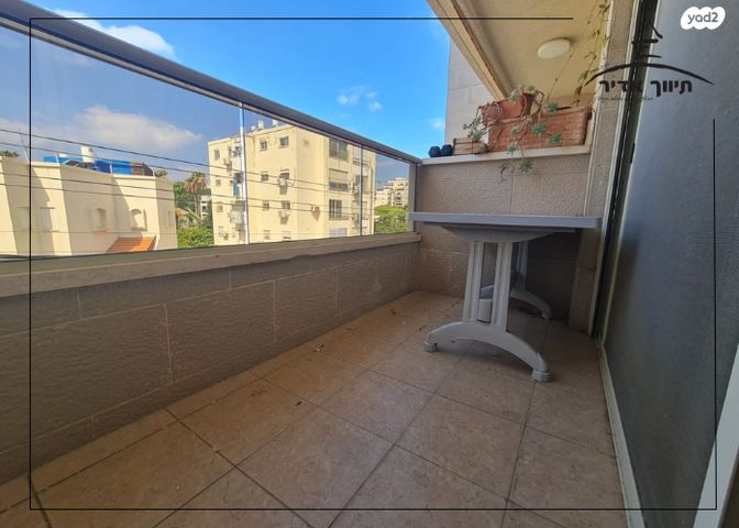 דירה, אחד העם, עיר, מרכז העיר, נהריה