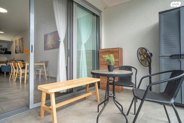 דירה, הוד השרון