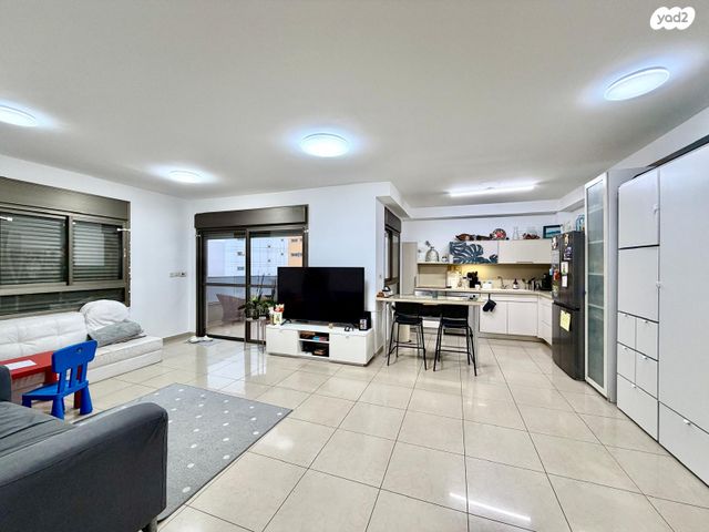 דירה, דוד המלך 25, צפון מערב מרכז העיר, נתניה