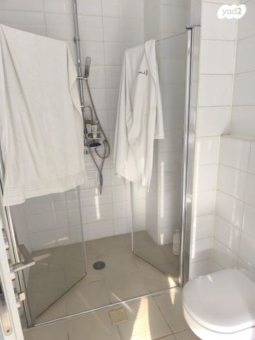 דירה, המעיין 3, רמת גן