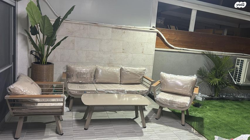 דירת גן, קרית מנחם, אופקים