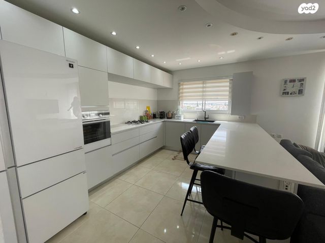 גג/ פנטהאוז, המפוחית, נאות אשלים, ראשון לציון