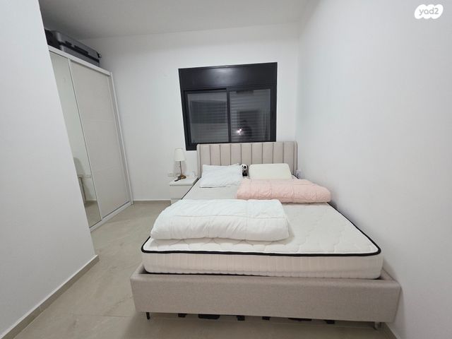 גג/ פנטהאוז, הרב משה מרדכי, טירת כרמל