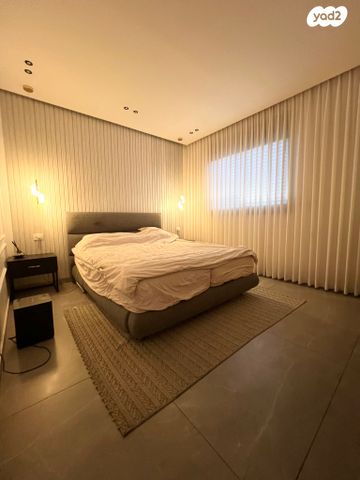 דירה, שיכון רסקו, קרית אונו