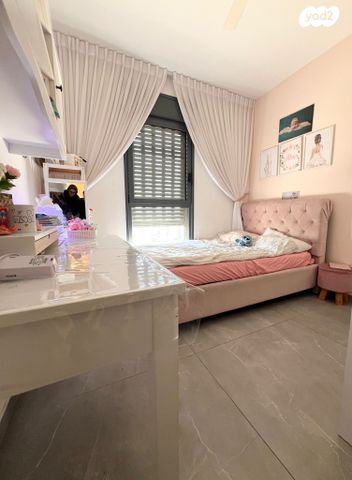 דירה, שיכון רסקו, קרית אונו