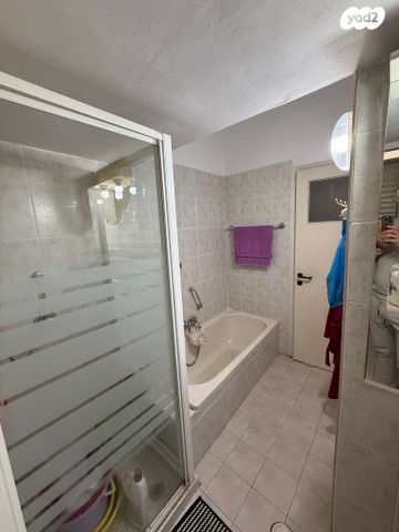 חיים ארלוזורוב 22