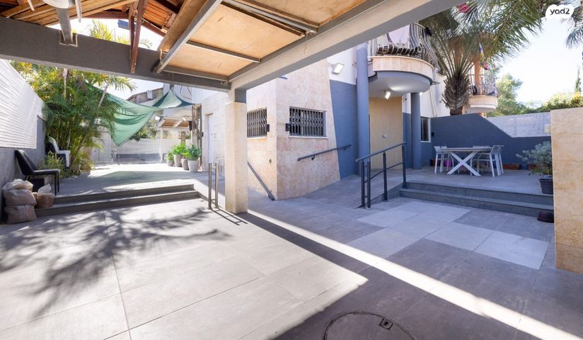 בית פרטי/ קוטג', אדמונד פישר, קרית חתני פרס נובל, ראשון לציון