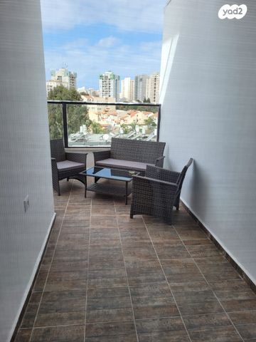 דירה, נתן אלבז, רובע ו', אשדוד