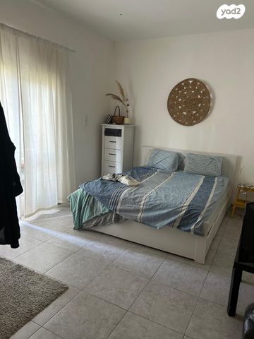 דירה, פועלי הרכבת, גבעתיים