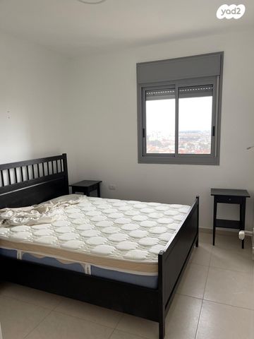 דירה, אדני פז 48, עין הים, חדרה