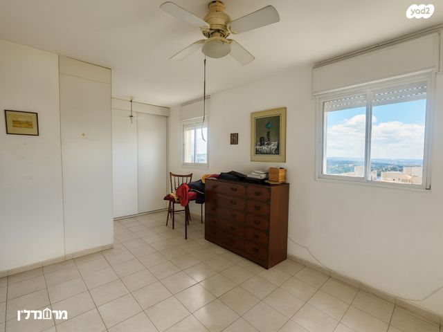 דירה, הרצליה