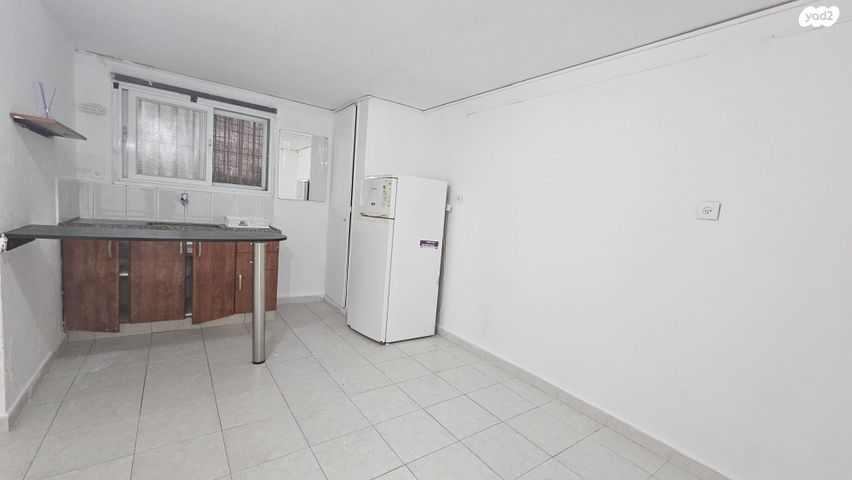 דירה, זאב ז'בוטינסקי, אגרובנק, חולון