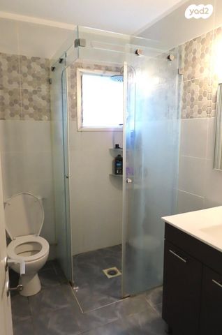 דו משפחתי, השרון 42, כפר יונה