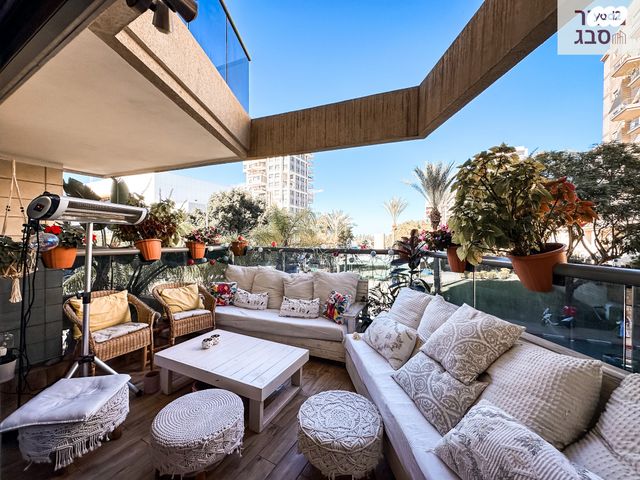 דירה, נווה גן, רמת השרון