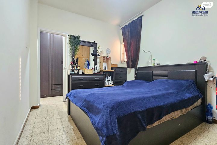 דירה, רמב"ם 39, עין גנים, פתח תקווה