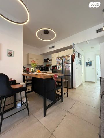 דירה, נווה זמר, רעננה