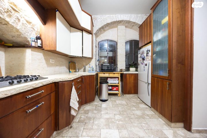 דירת גן, משמרות, ירושלים