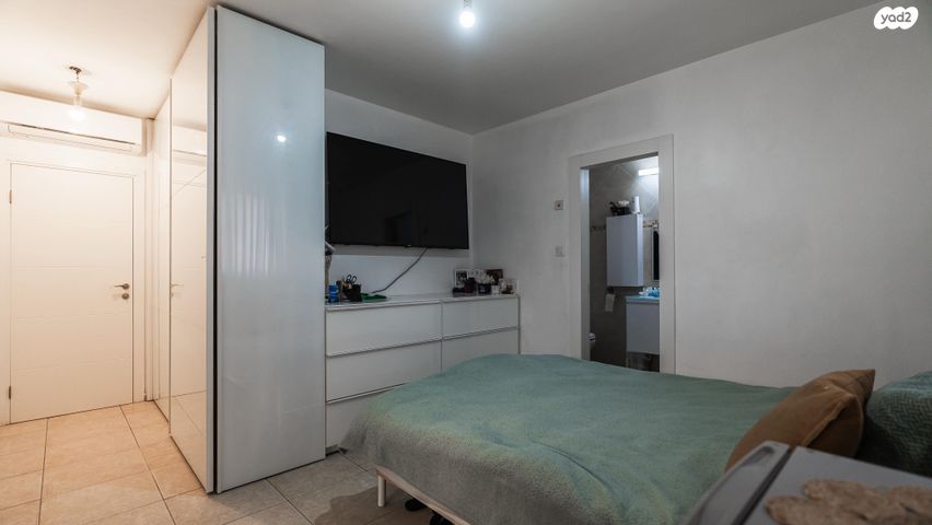 דירה, ישראל גלילי, רמות הרכס, באר שבע