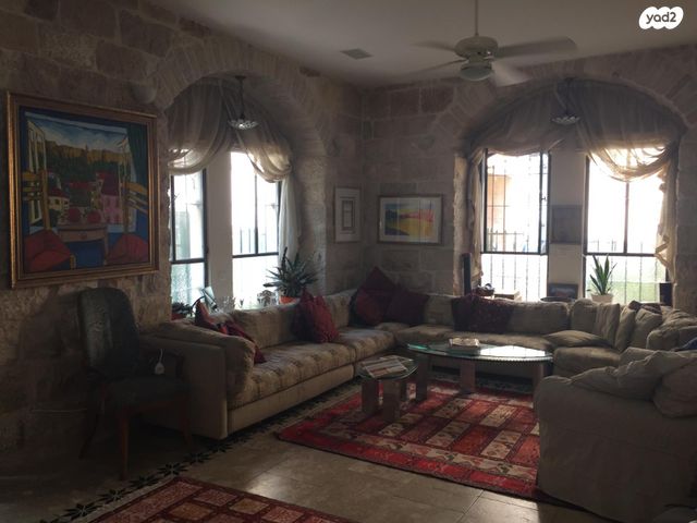 דירת גן, משמרות, ירושלים