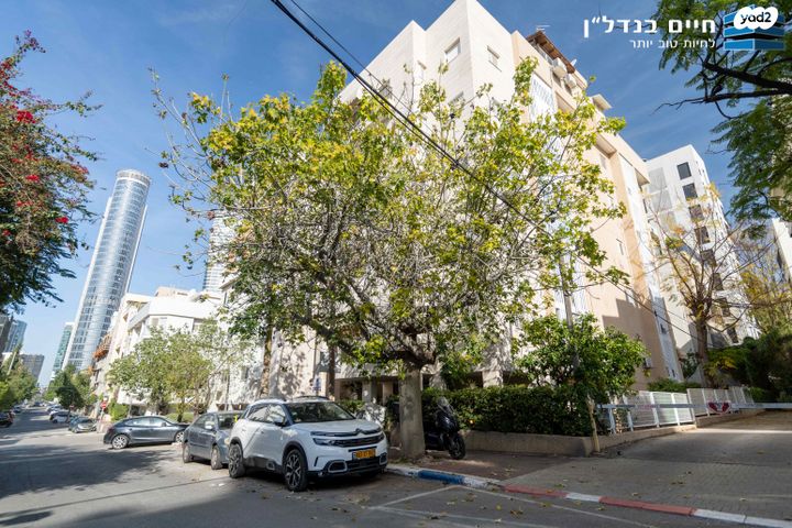 גג/ פנטהאוז, שכונת הראשונים, רמת גן