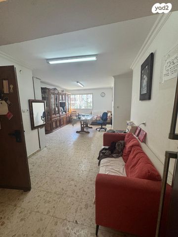 דירה, קרית מלאכי