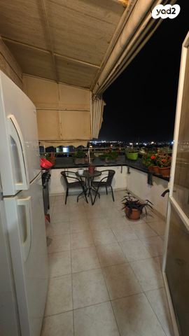 דופלקס, פיארברג 33, נווה זאב, נאות אילן, באר שבע