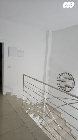 דו משפחתי, קרית רבין, בית שאן