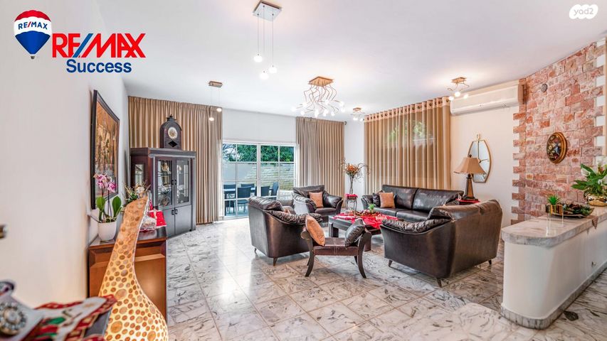 מגרשים, שיקמה 6, לוד הצעירה, לוד