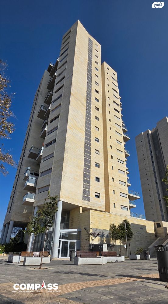 גג/ פנטהאוז, ישראל זנגוויל 1, קרית היובל, ירושלים