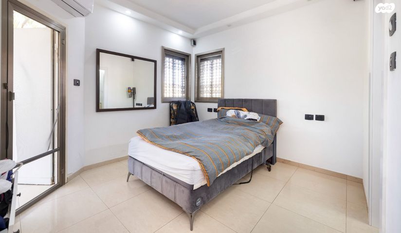 בית פרטי/ קוטג', אדמונד פישר, קרית חתני פרס נובל, ראשון לציון