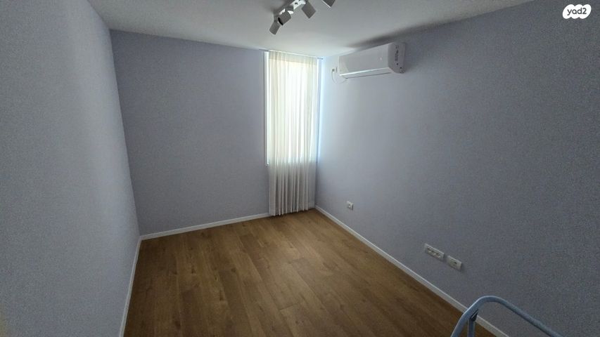 דירה, אילת 70, חולון