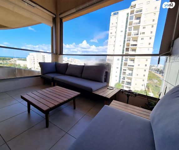 דירה, שדרות רוטשילד 40, אשדוד