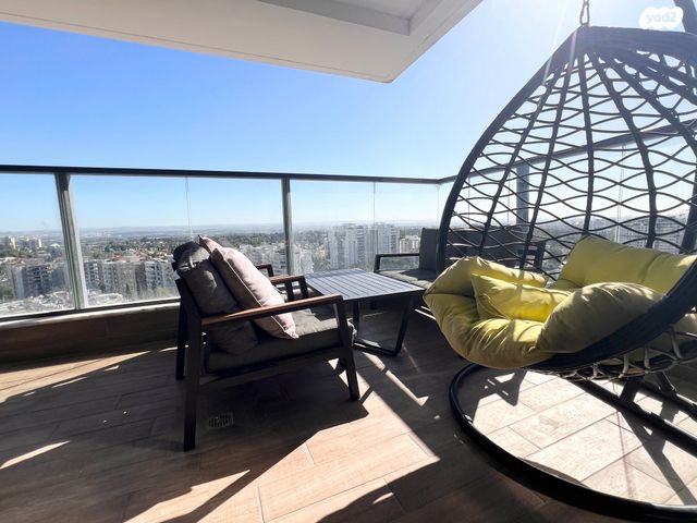 דירה, שיכון רסקו, קרית אונו