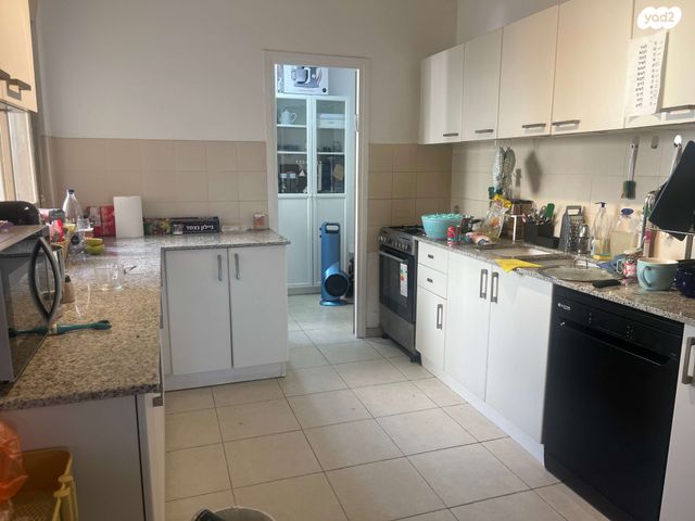 דירה, יוני נתניהו, רמת הדר, גבעת שמואל