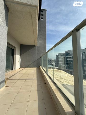 דירה, מירון, אורנים, מעלות תרשיחא