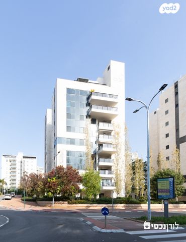 דירה, יהודה גורודיסקי 33, רחובות המדע, רחובות