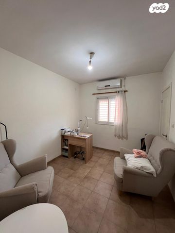 בית פרטי/ קוטג', המורג, קציר, קציר