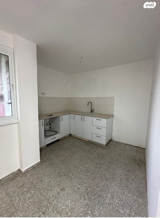 דירה, יוסף אהרונוביץ' 39, שיכון ותיקים, חולון